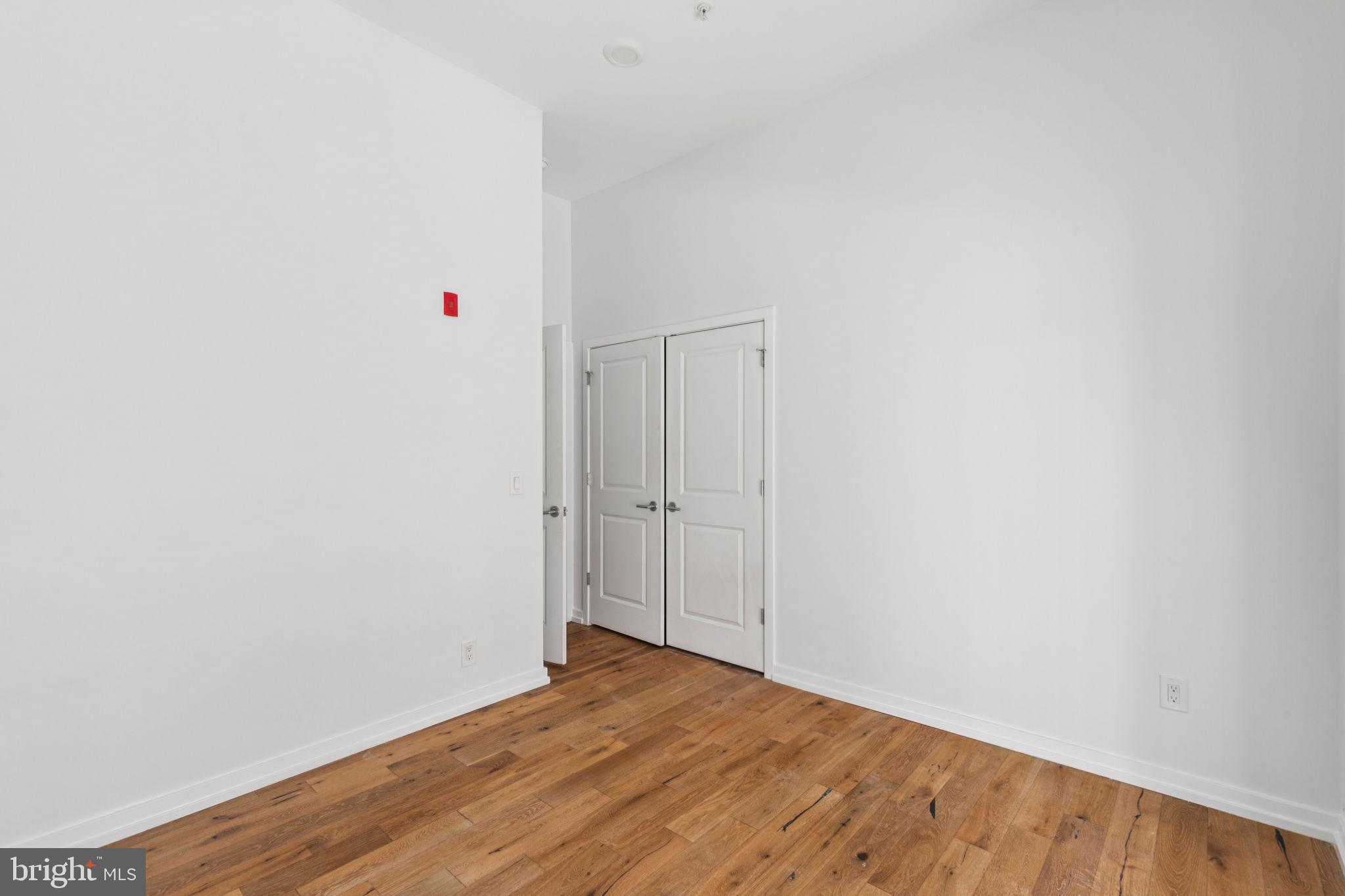 2529 FRANKFORD AVE #3