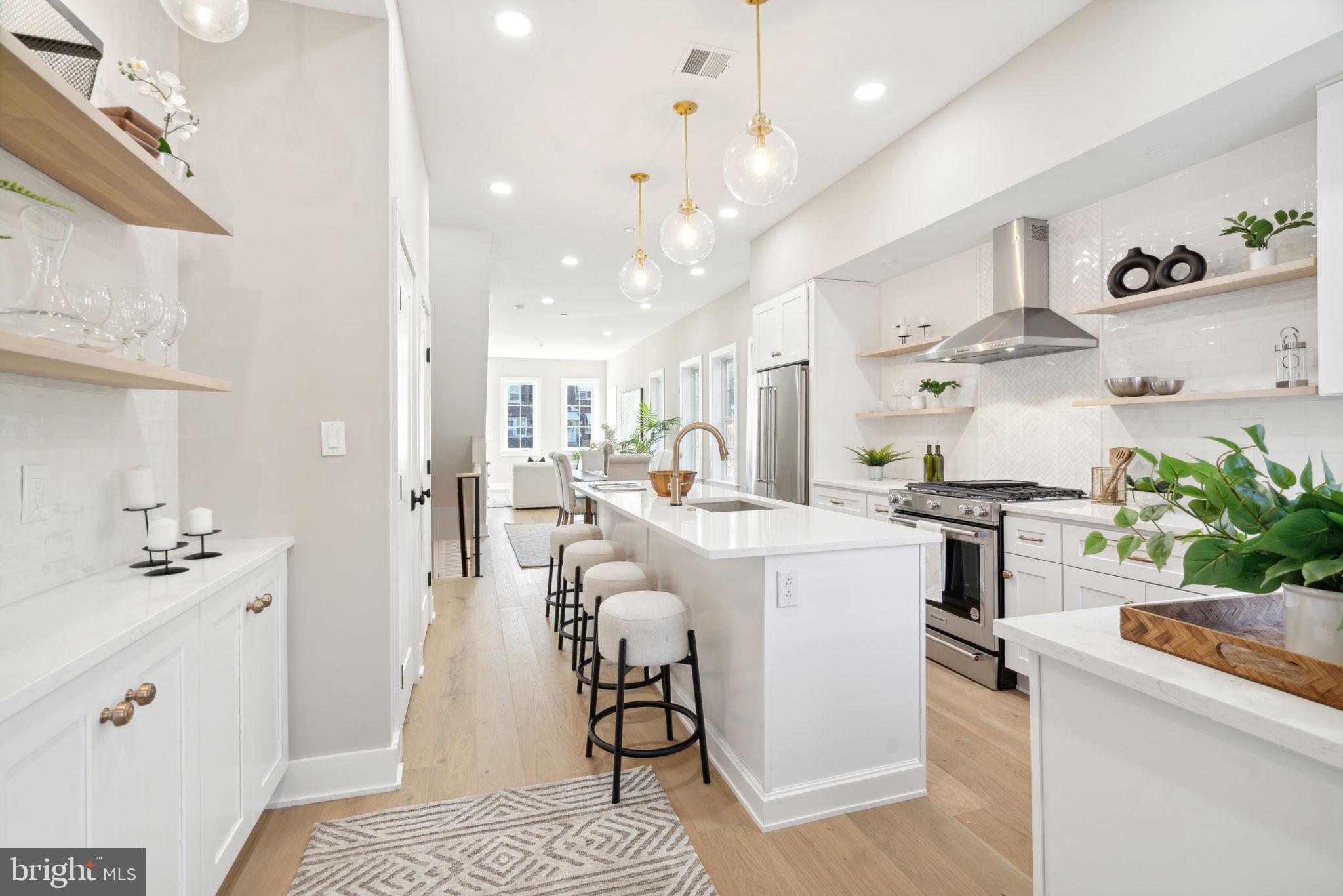 347A E GORGAS LANE