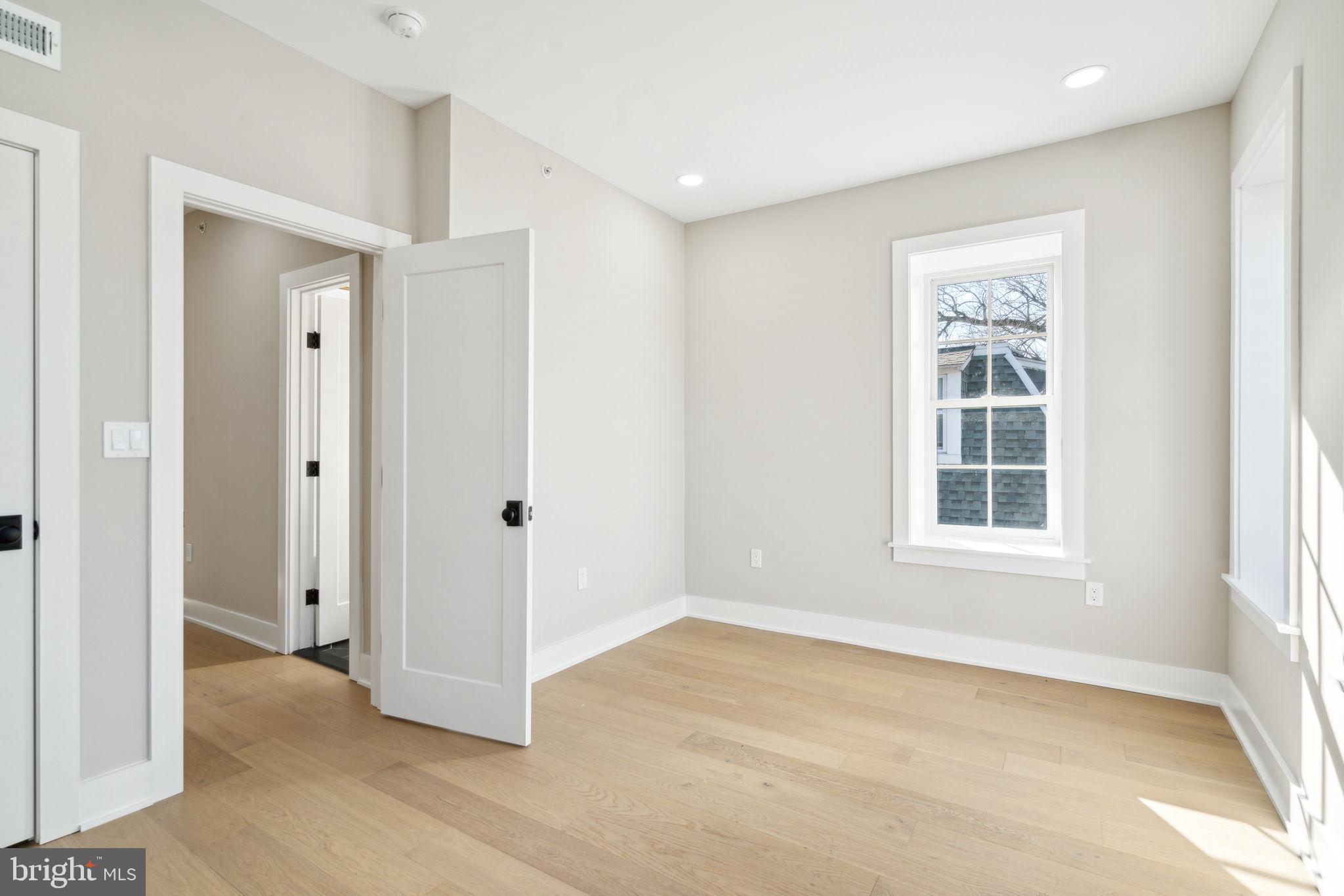 347A E GORGAS LANE