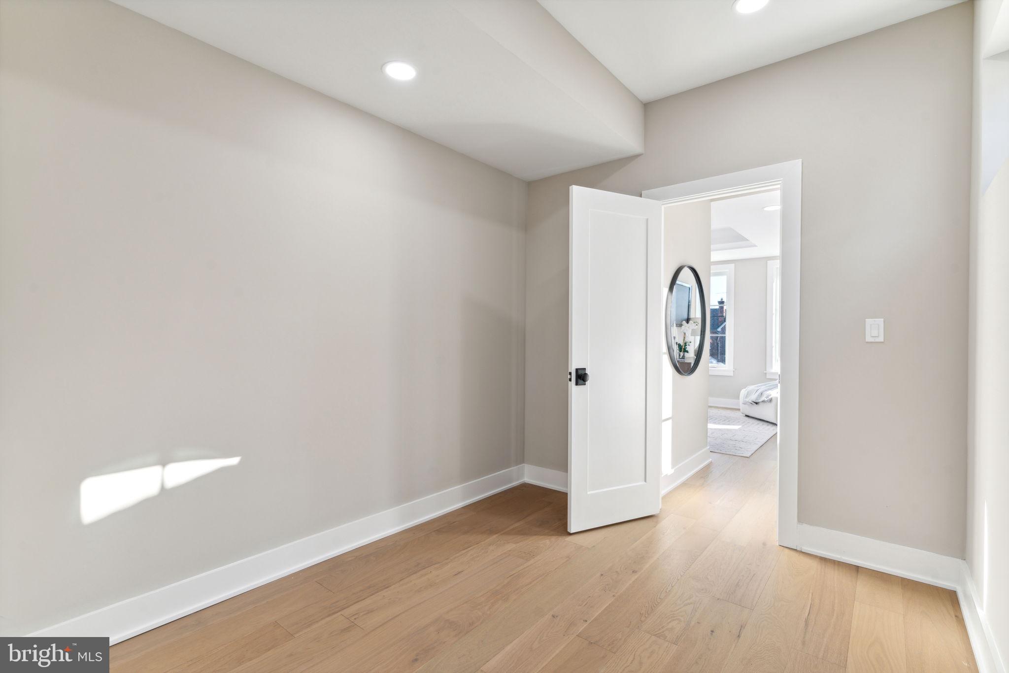 347A E GORGAS LANE