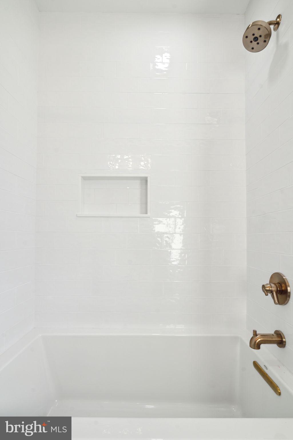 347A E GORGAS LANE