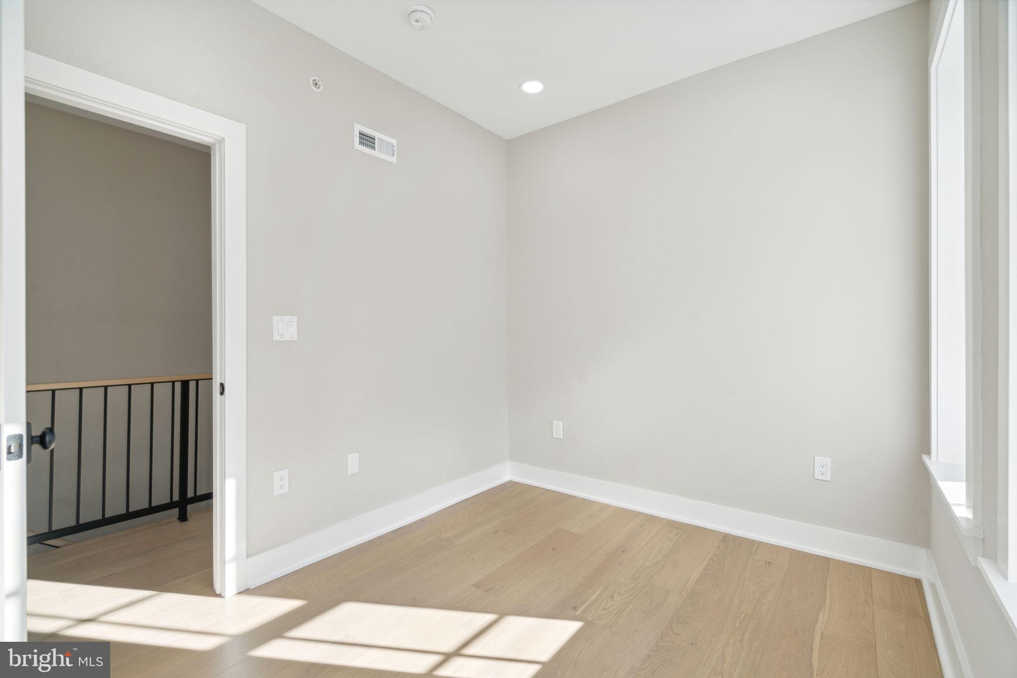 347A E GORGAS LANE