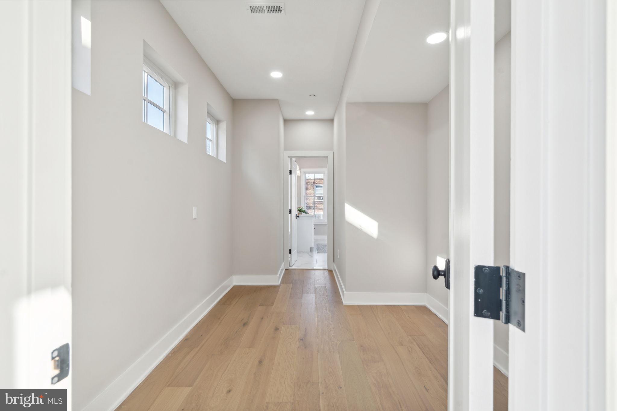 347A E GORGAS LANE