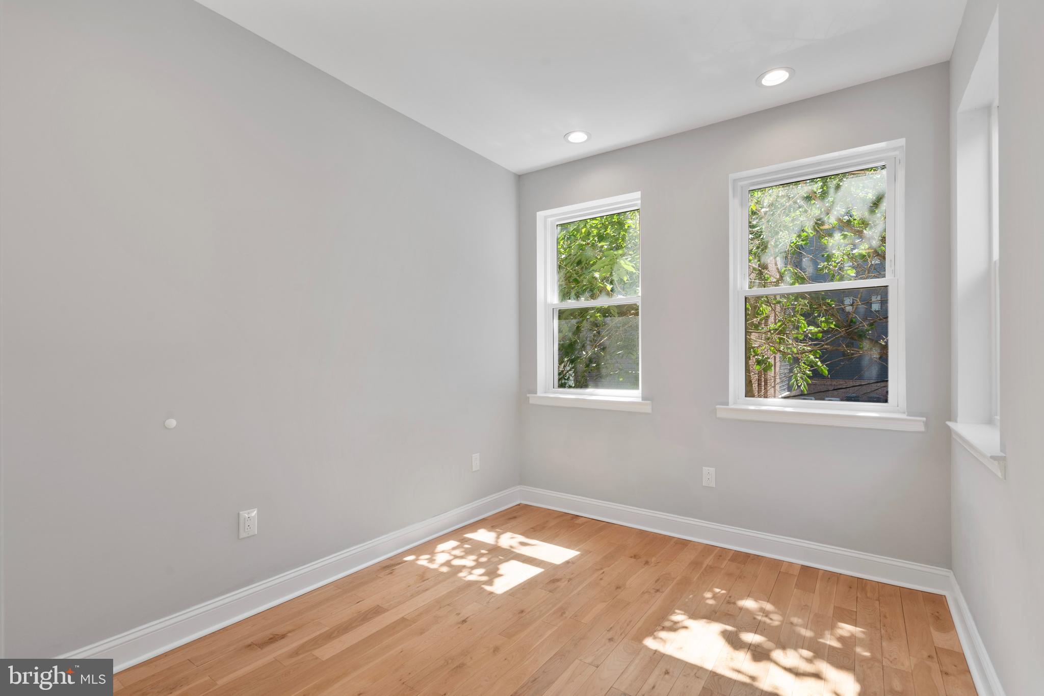2434 KIMBALL STREET