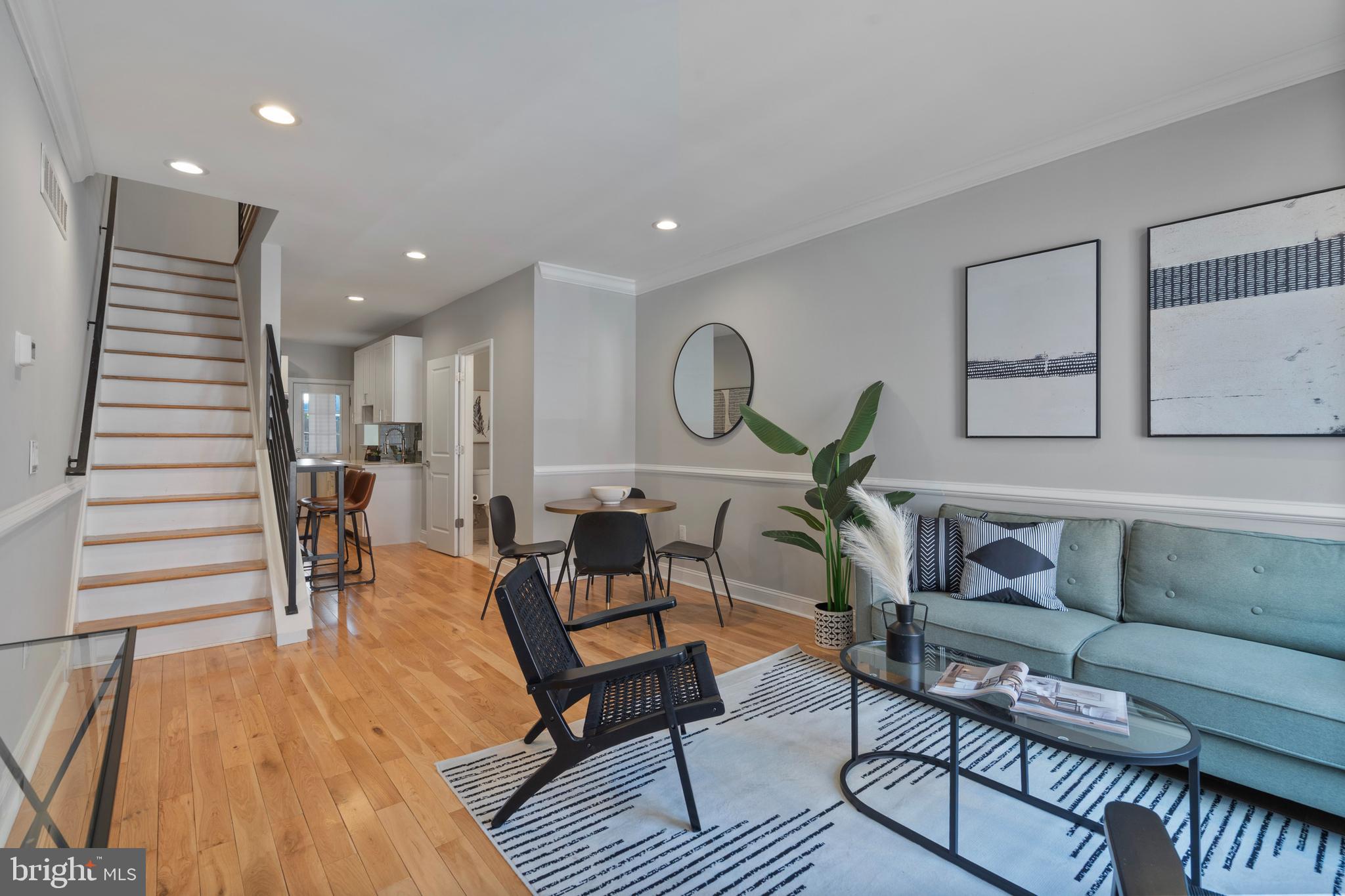 2434 KIMBALL STREET