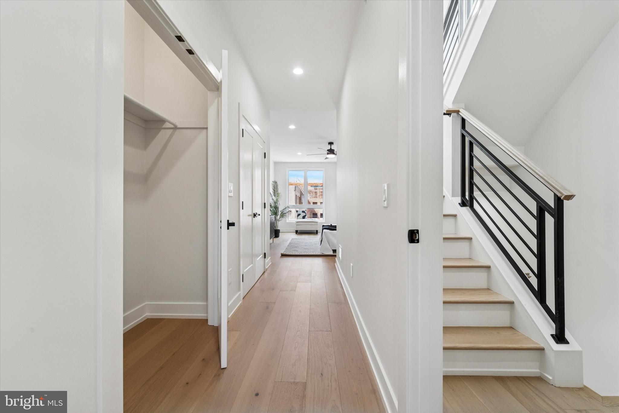 2427 CORAL STREET