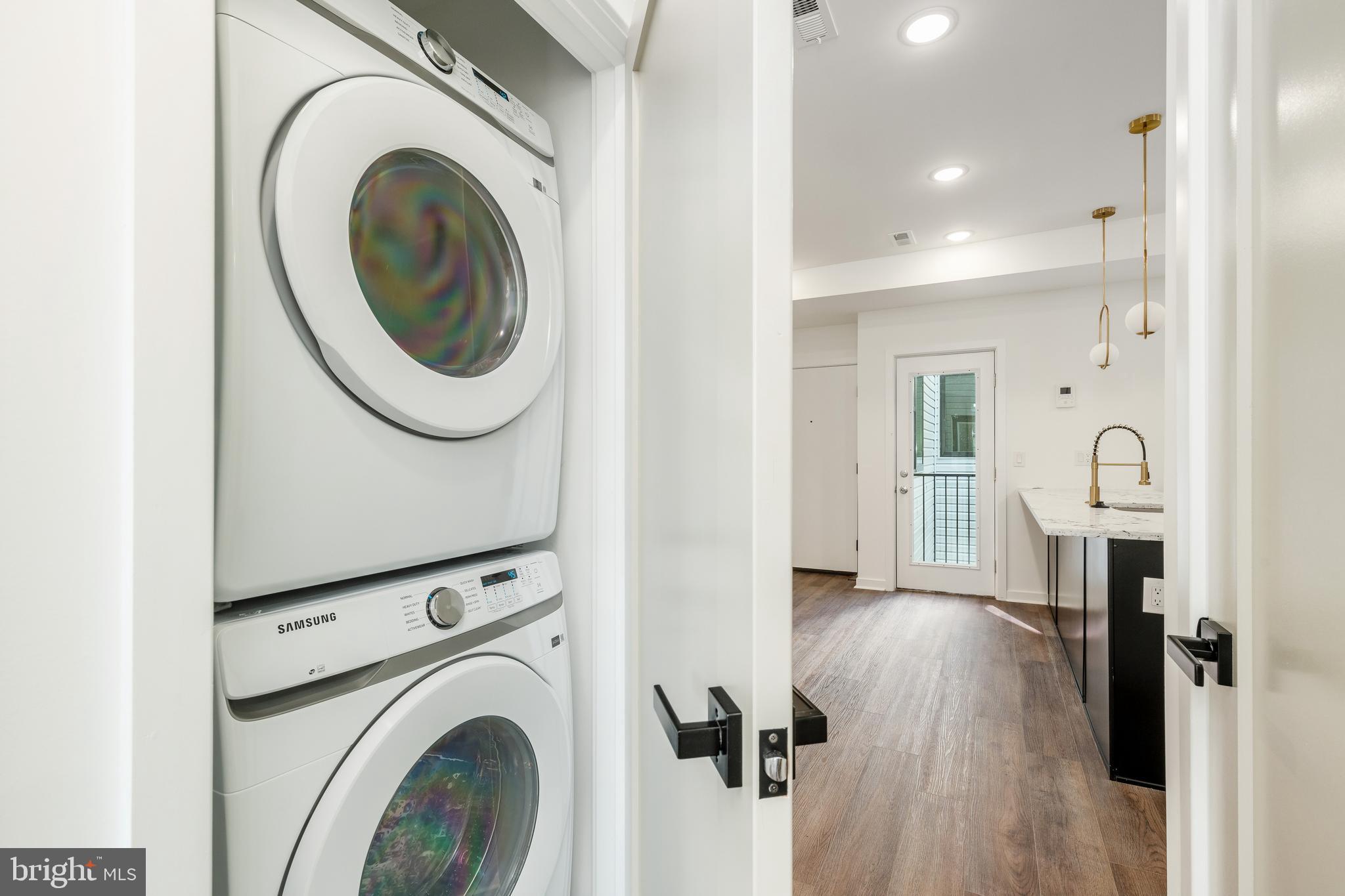 608 S AMERICAN STREET 6