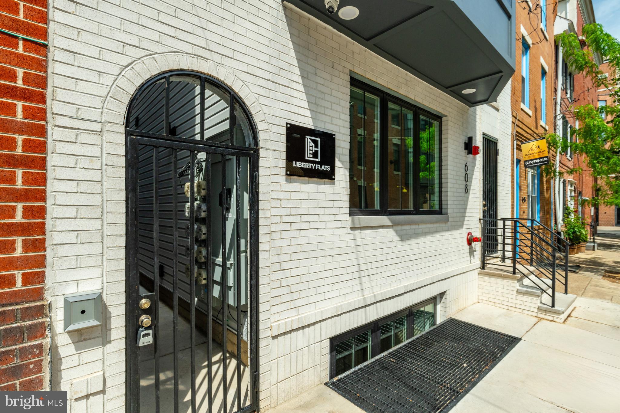 608 S AMERICAN STREET 6