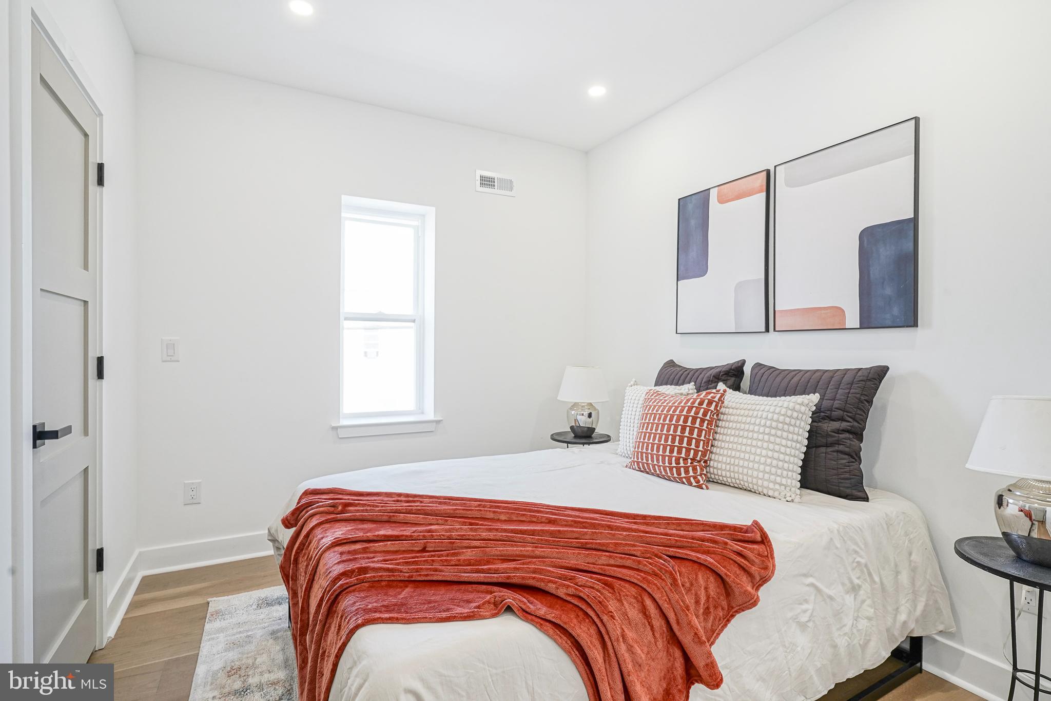 2300 S 6TH STREET