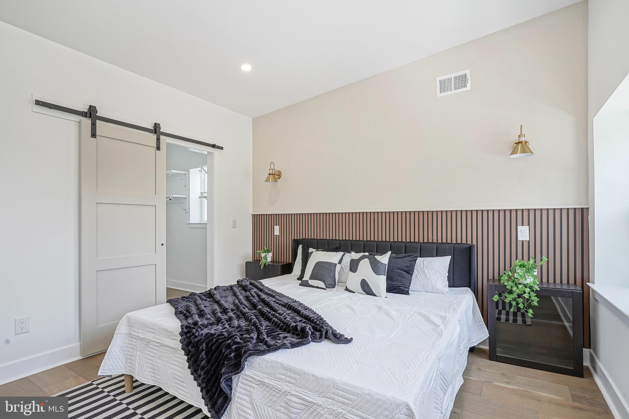 2300 S 6TH STREET