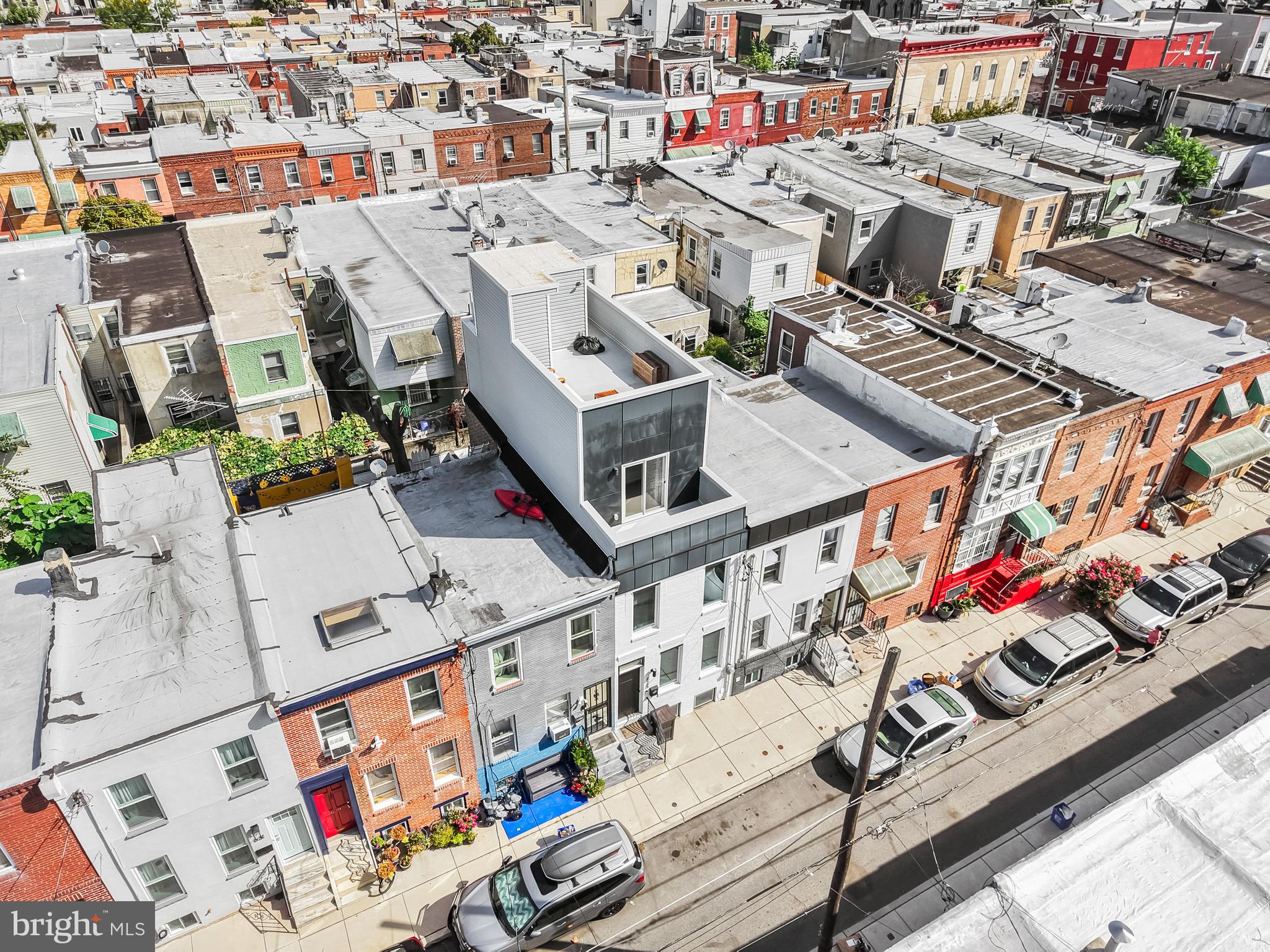 625 WATKINS STREET
