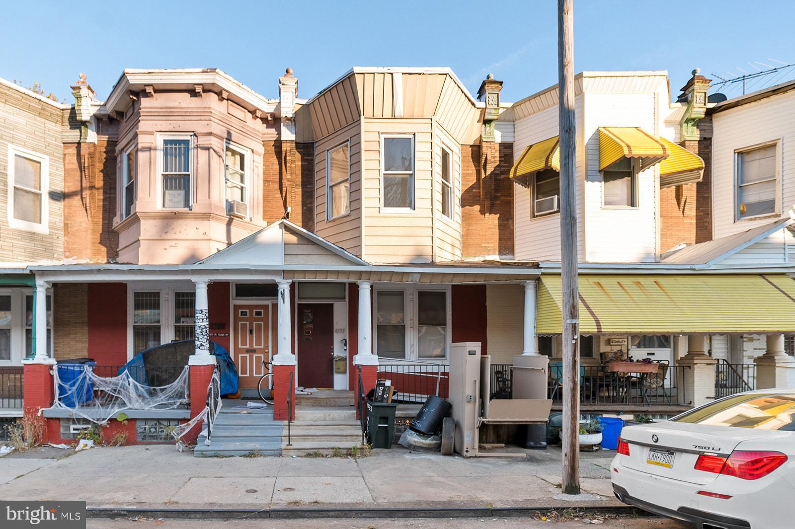 4533 N 17TH STREET