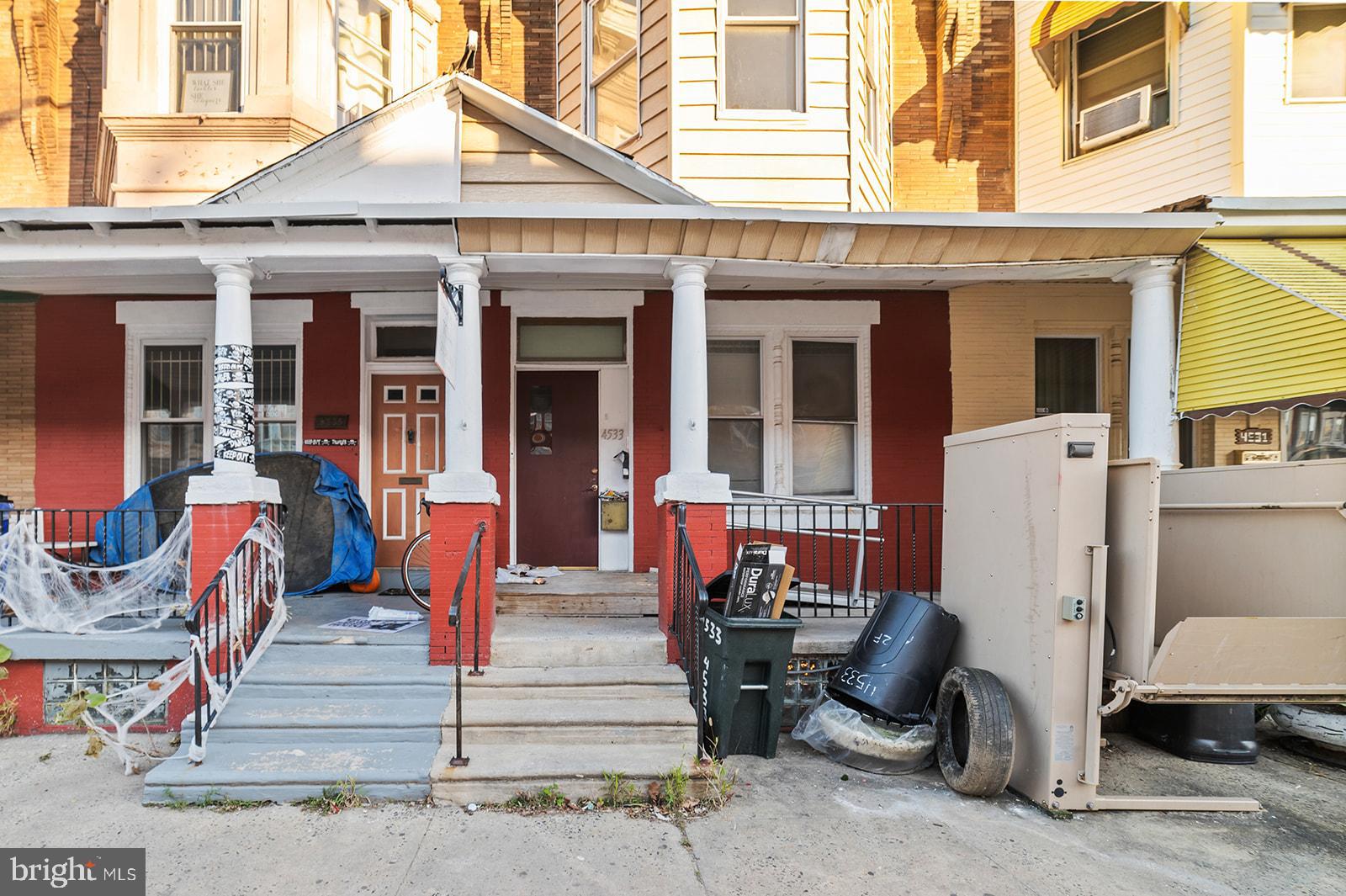 4533 N 17TH STREET