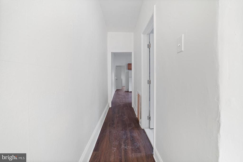 4533 N 17TH STREET
