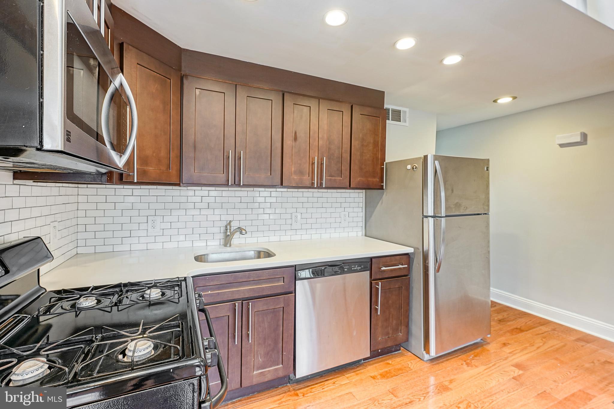 608 S 3RD STREET 3