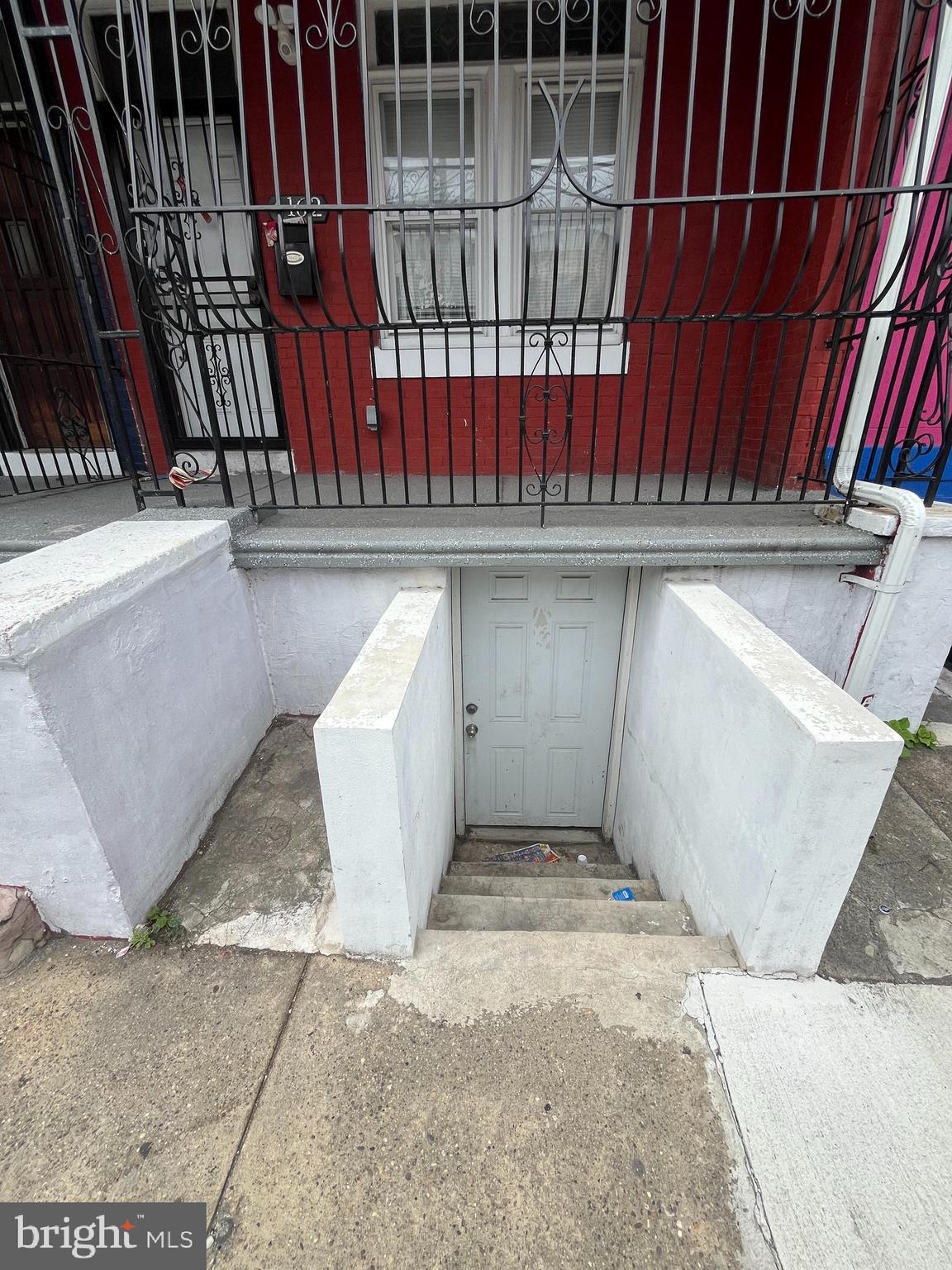 4162 N 8TH STREET