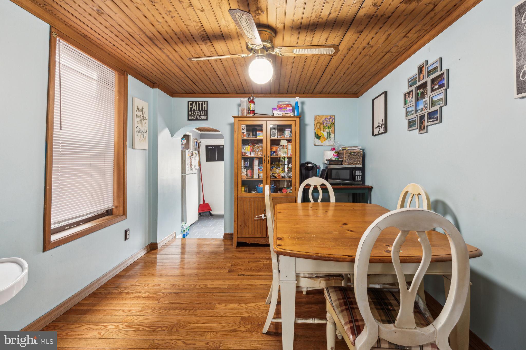 3164 CEDAR STREET