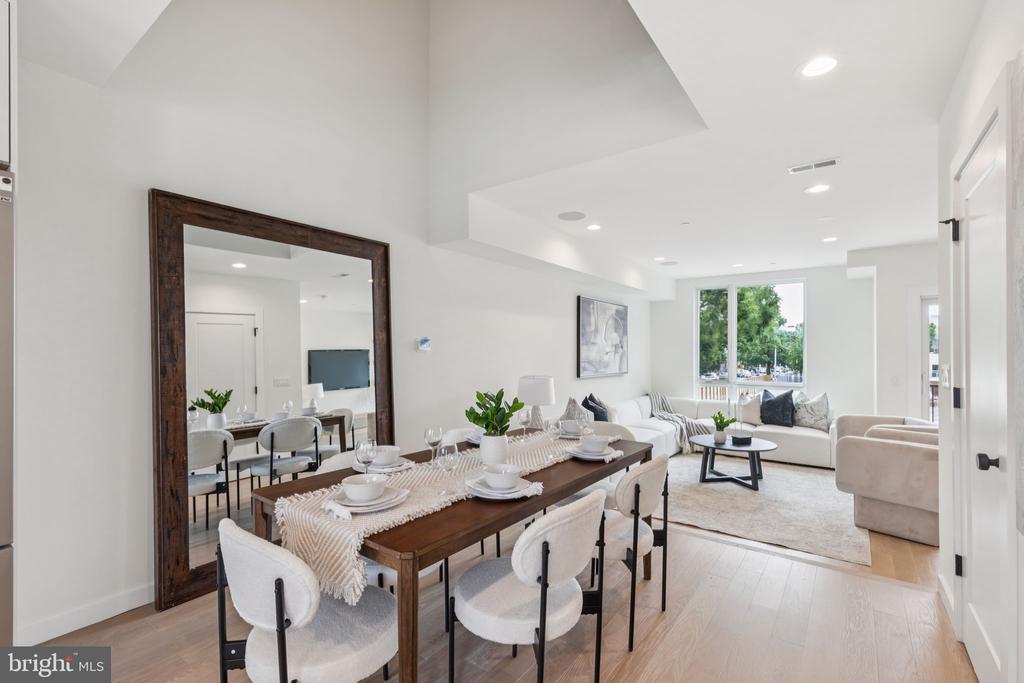 602 BRENNA WALK