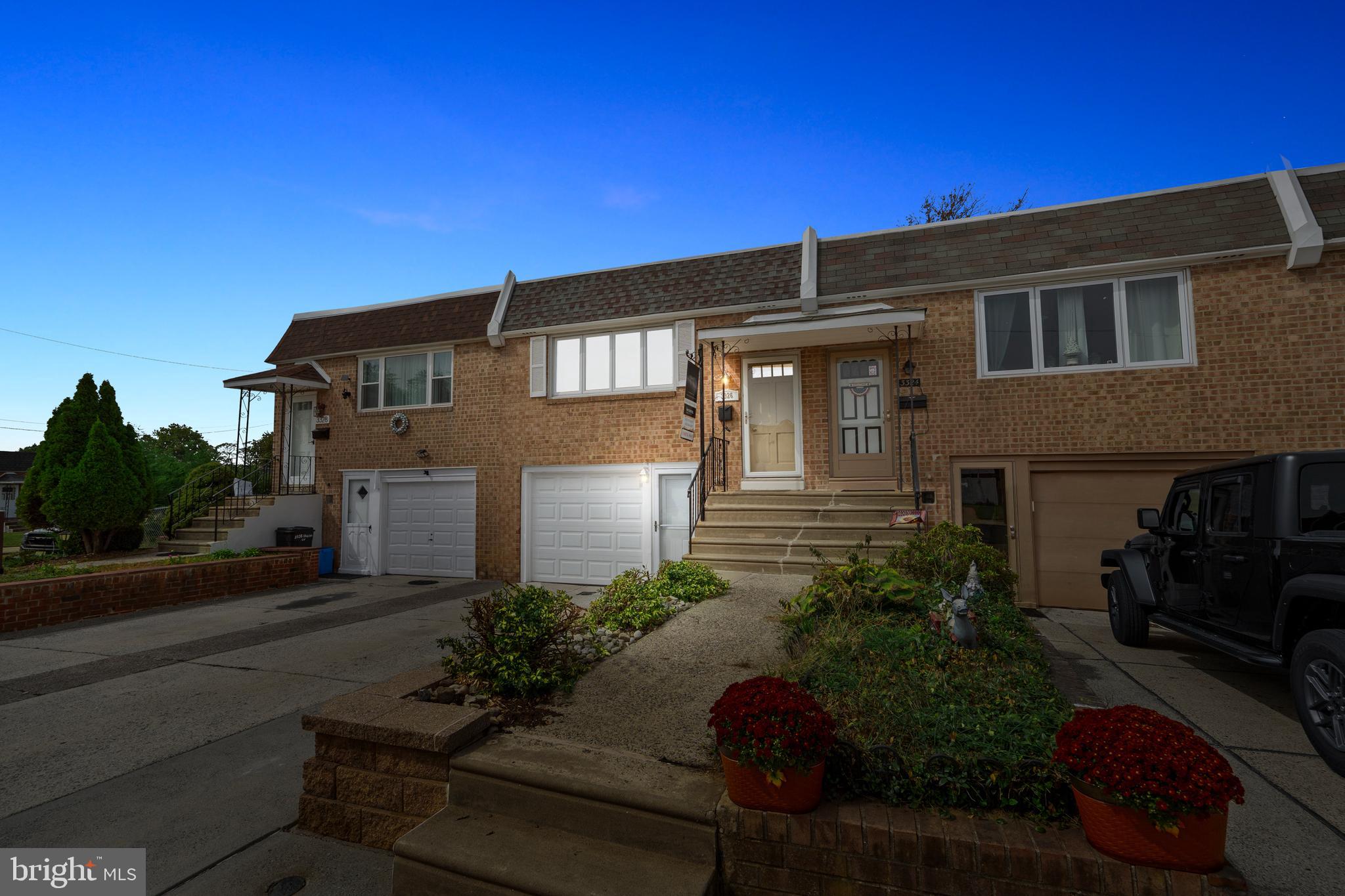3326 ELLISTON CIRCLE