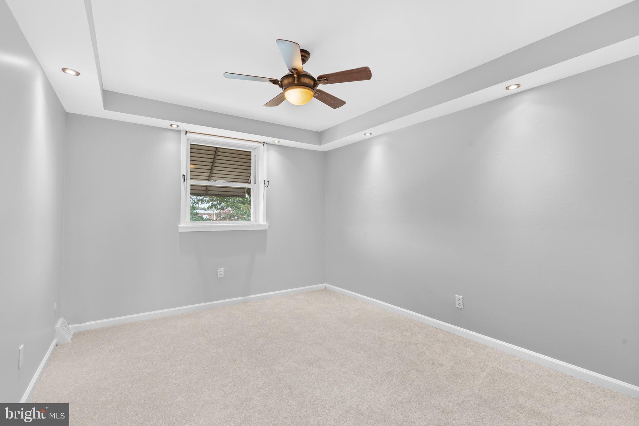 3326 ELLISTON CIRCLE