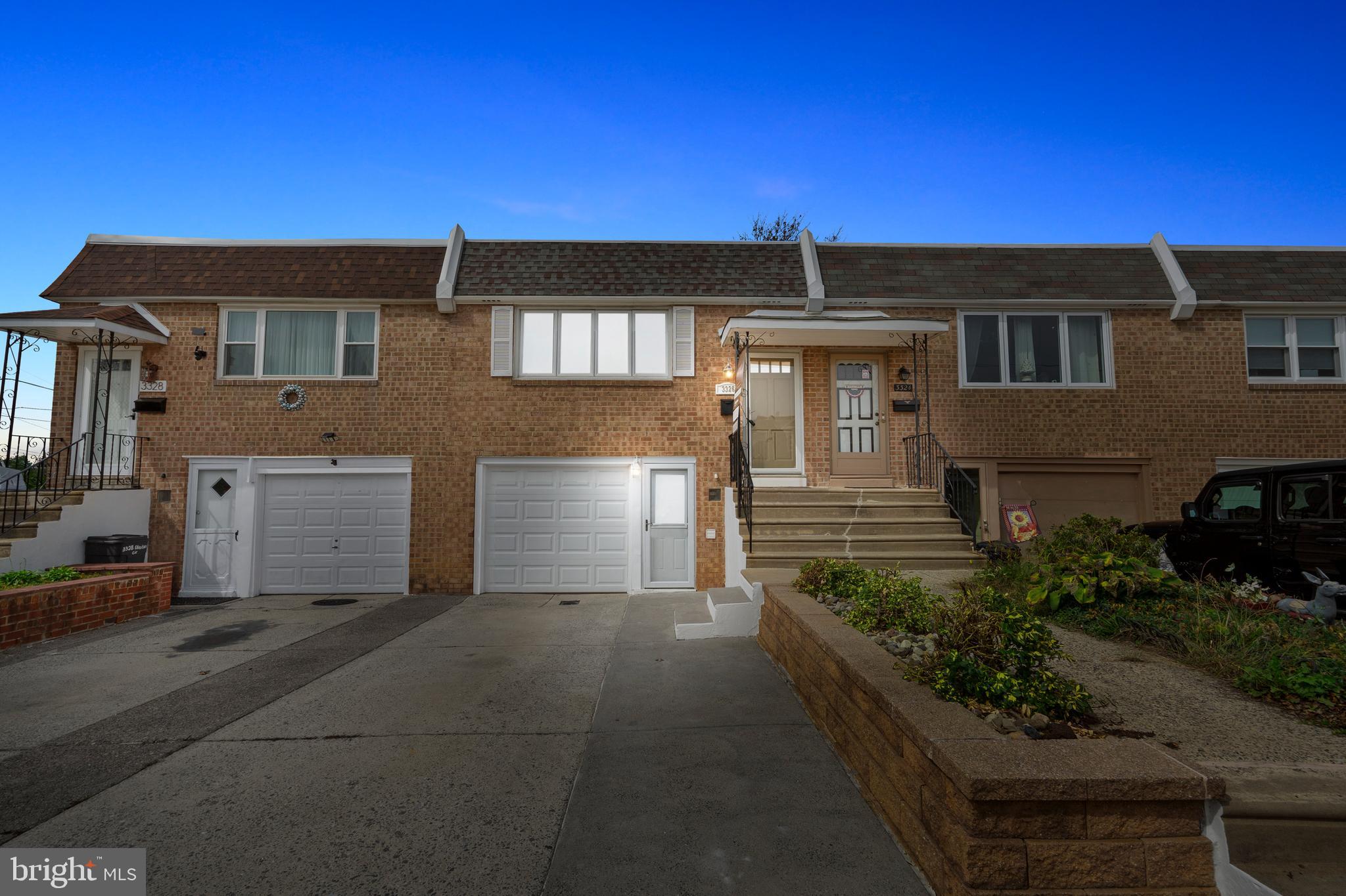 3326 ELLISTON CIRCLE