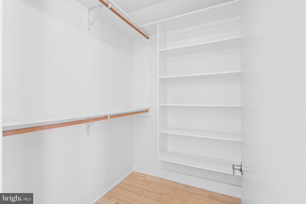 315 DUPONT STREET