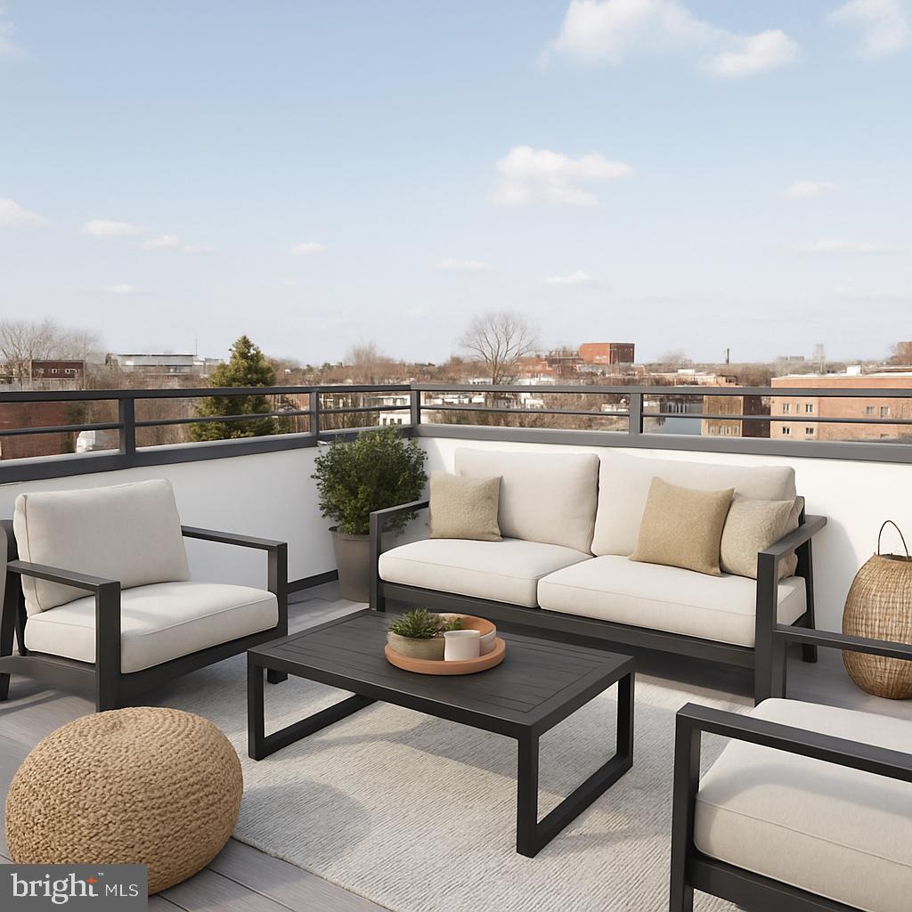 2024 N PALETHORP STREET