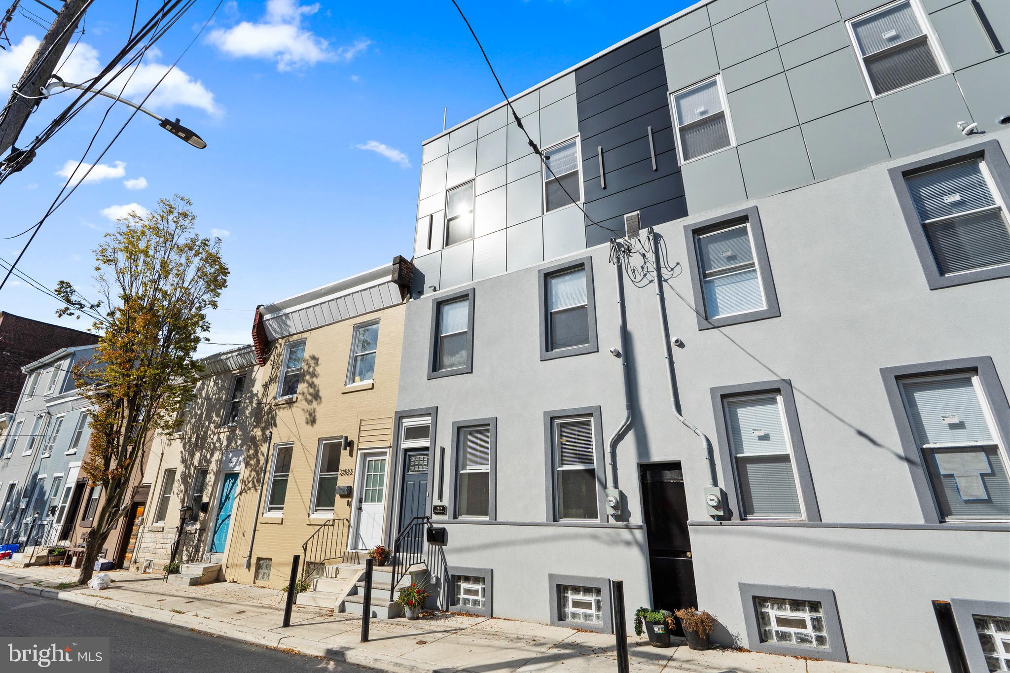 2024 N PALETHORP STREET