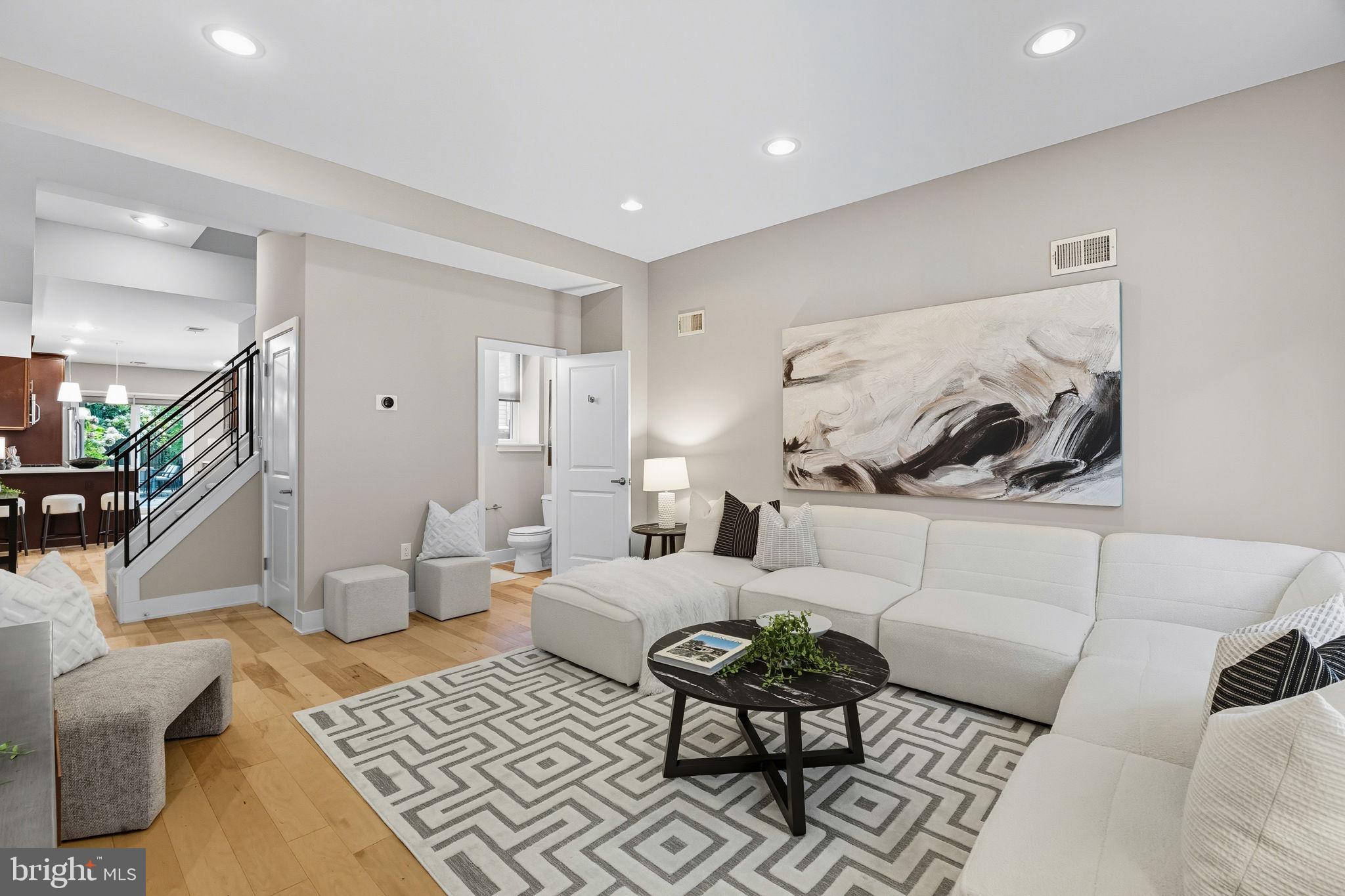 1304 S 15TH STREET
