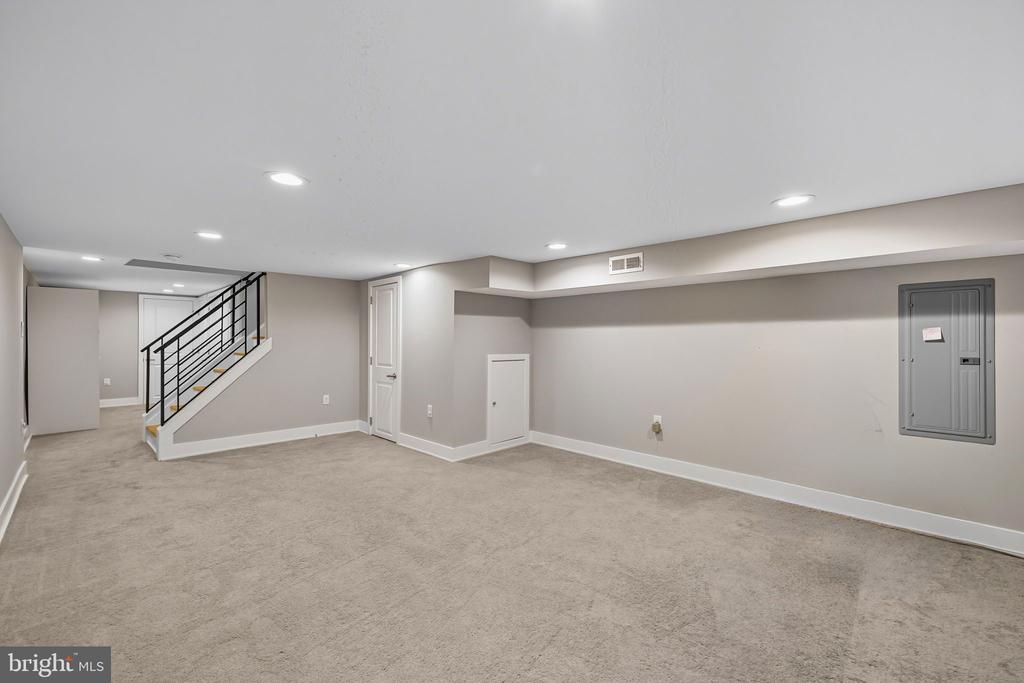 1304 S 15TH STREET