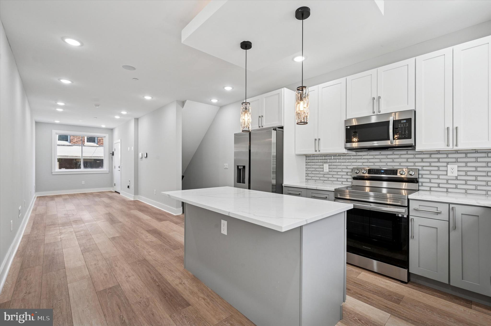 1934 S NORWOOD STREET 1