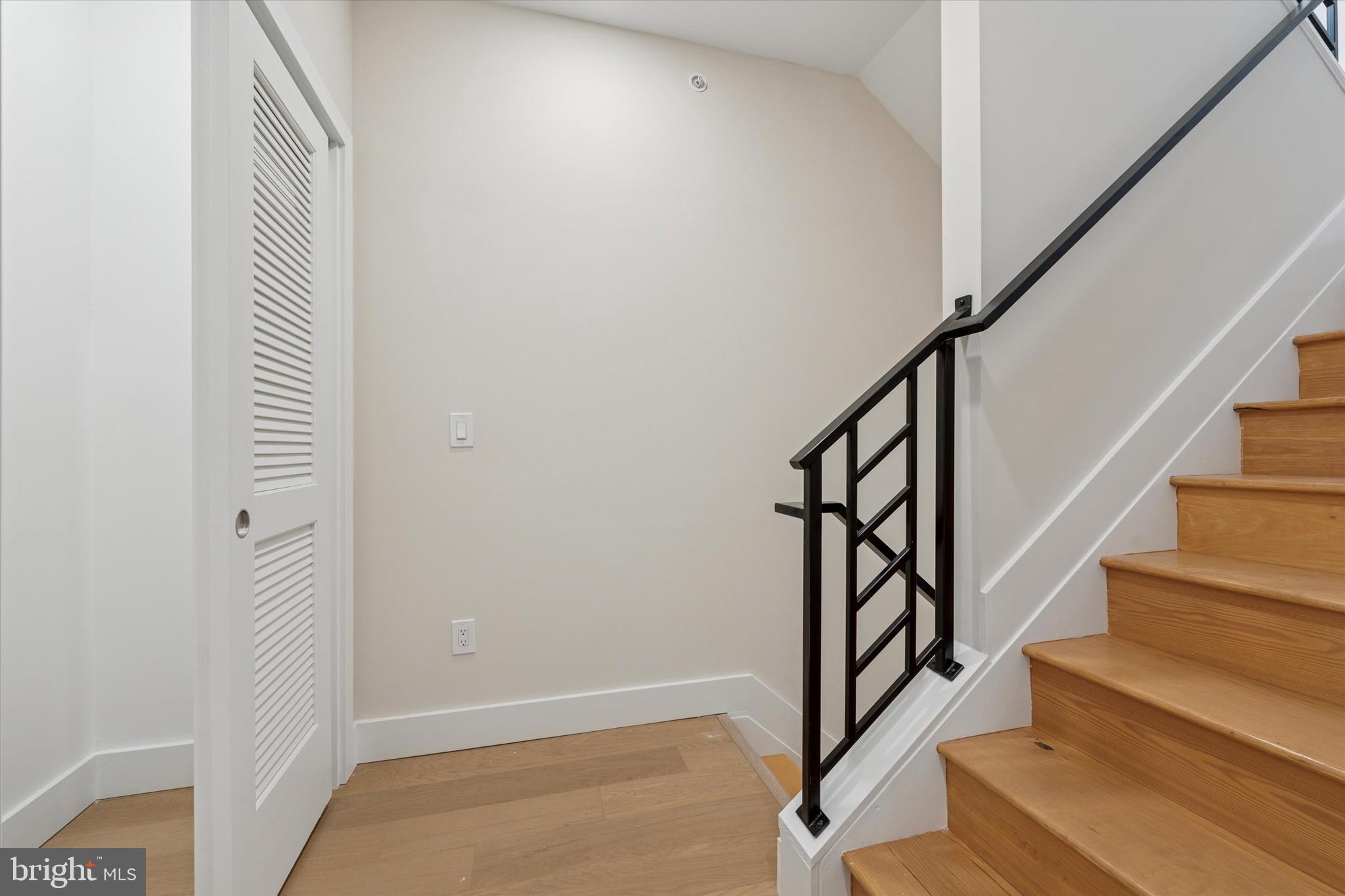 2440 E HAROLD STREET