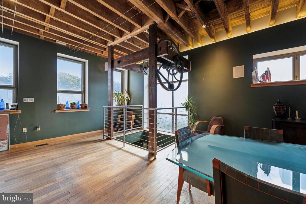 844 N 4TH STREET 48