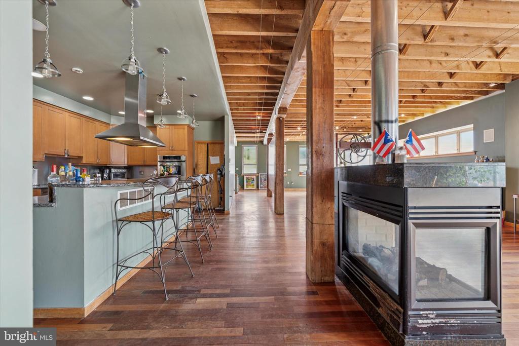 844 N 4TH STREET 48