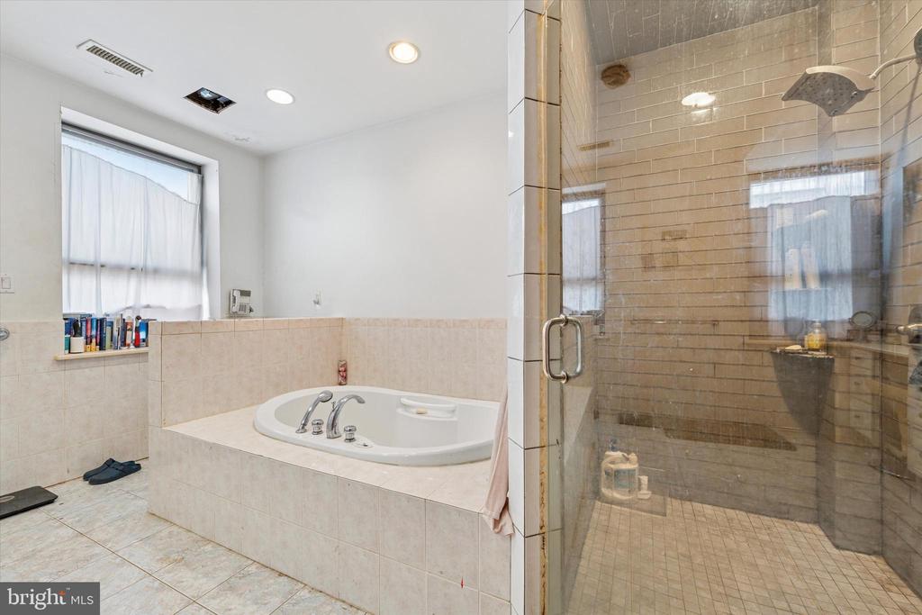 844 N 4TH STREET 48