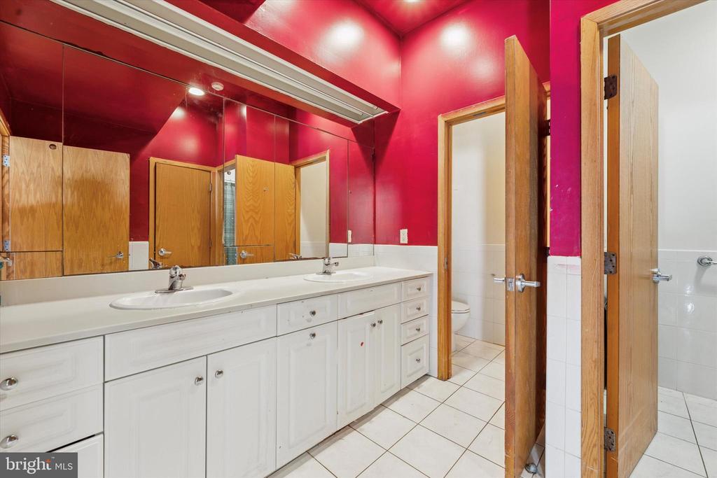 844 N 4TH STREET 48