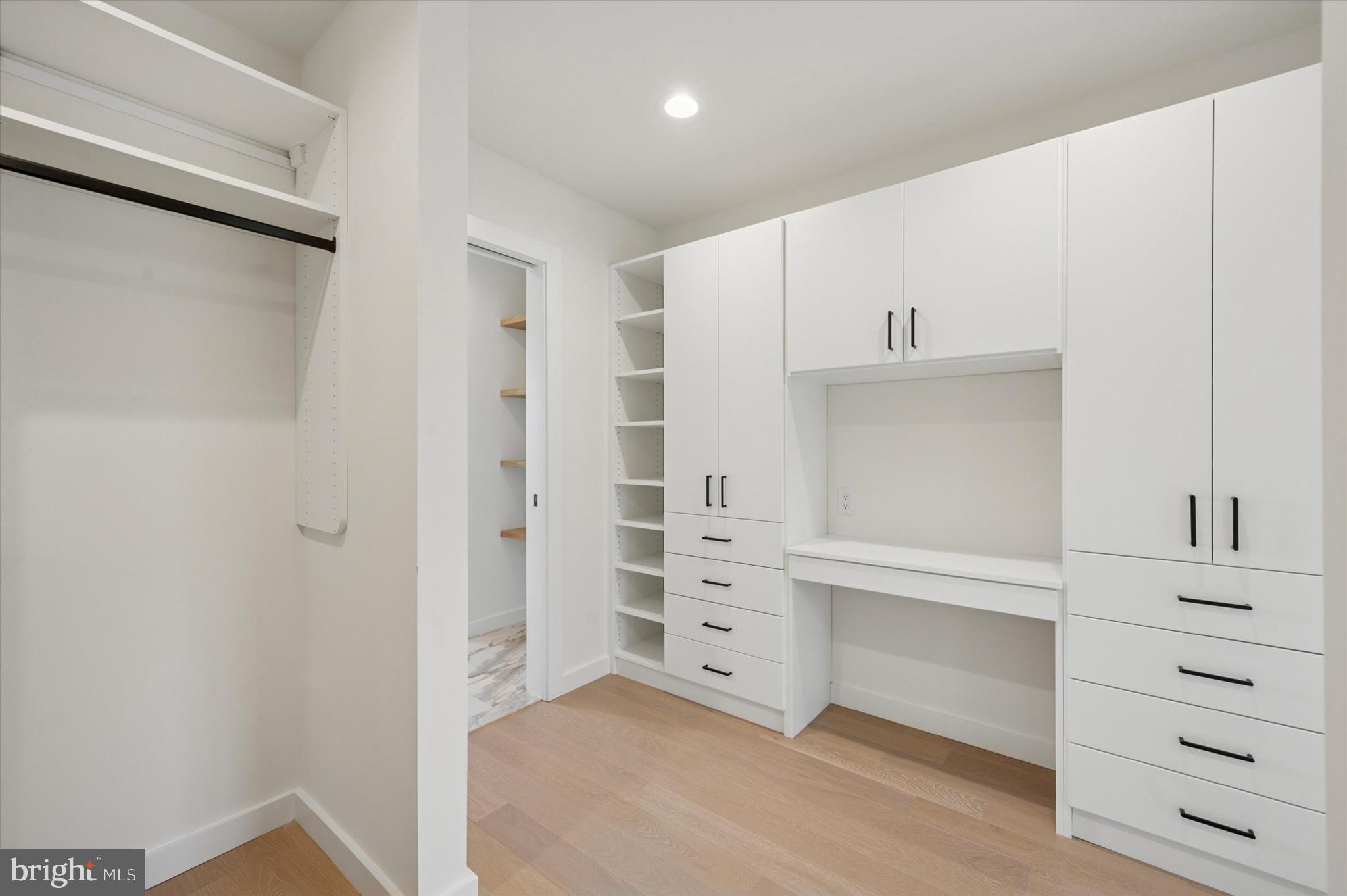 600 N BRENNA WALK