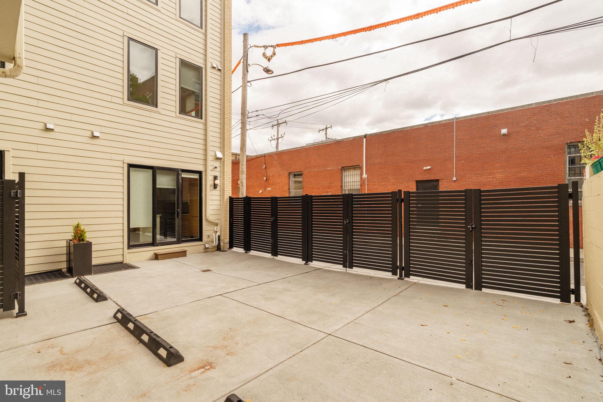 516 S 21ST STREET