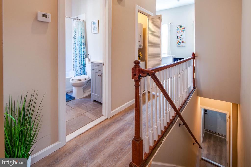 4245 OGDEN STREET Unit: UNIT 2