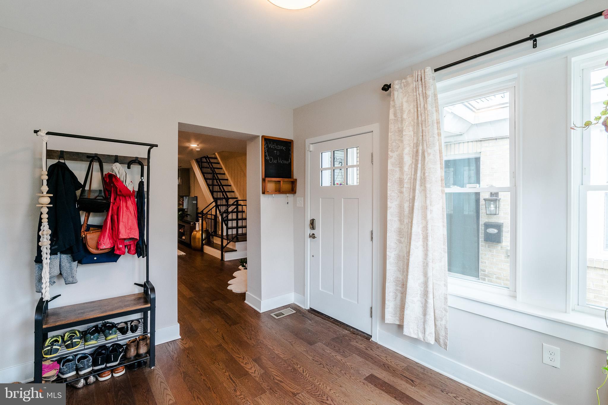 4841 LARCHWOOD AVENUE