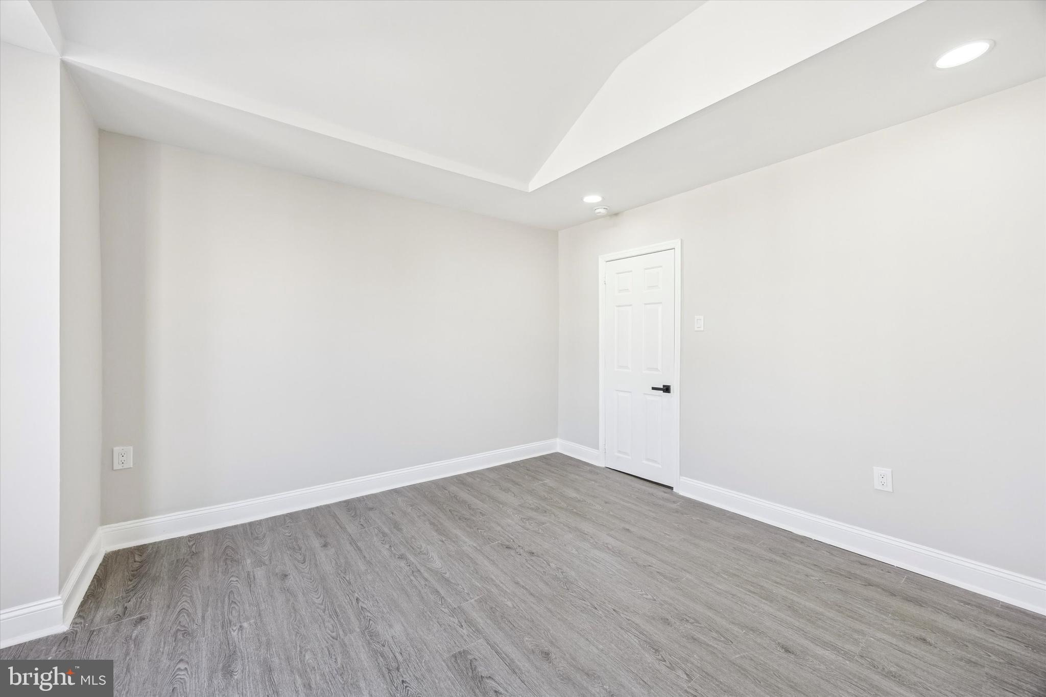 156 W WISHART STREET