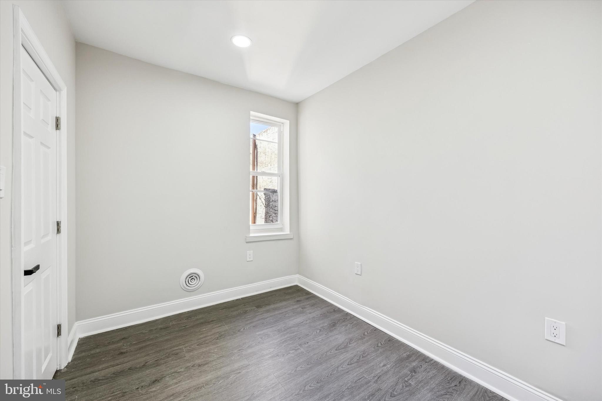 156 W WISHART STREET