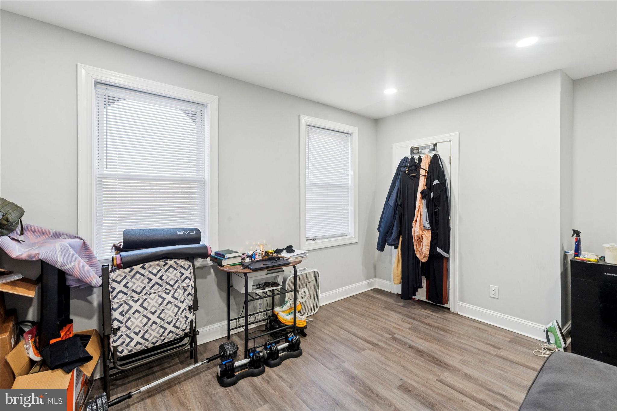 4024 PARKSIDE AVENUE