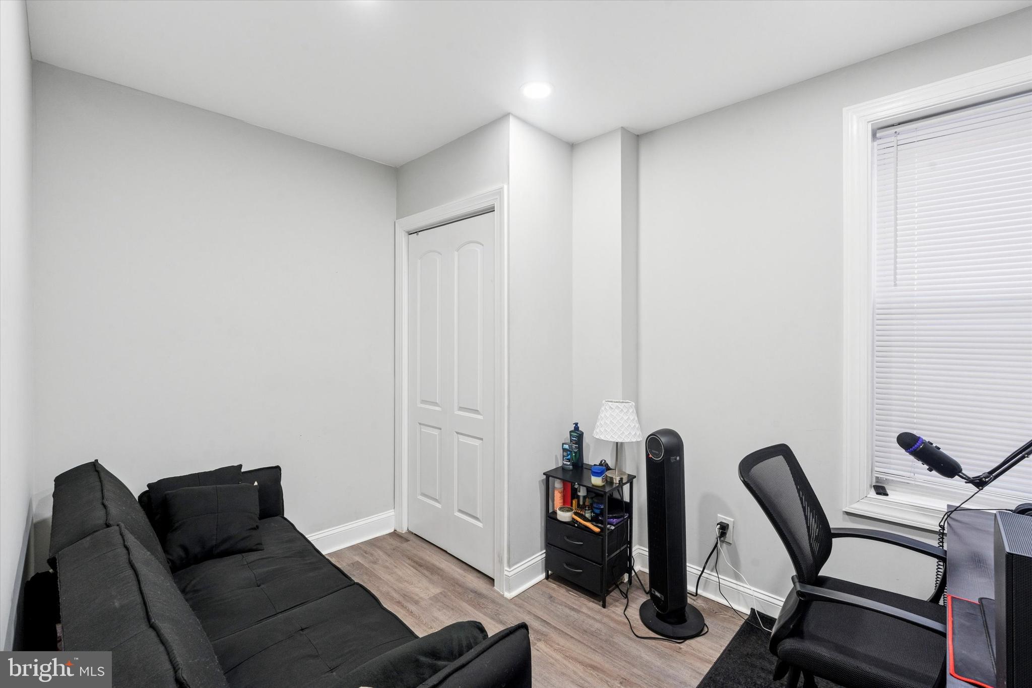 4024 PARKSIDE AVENUE