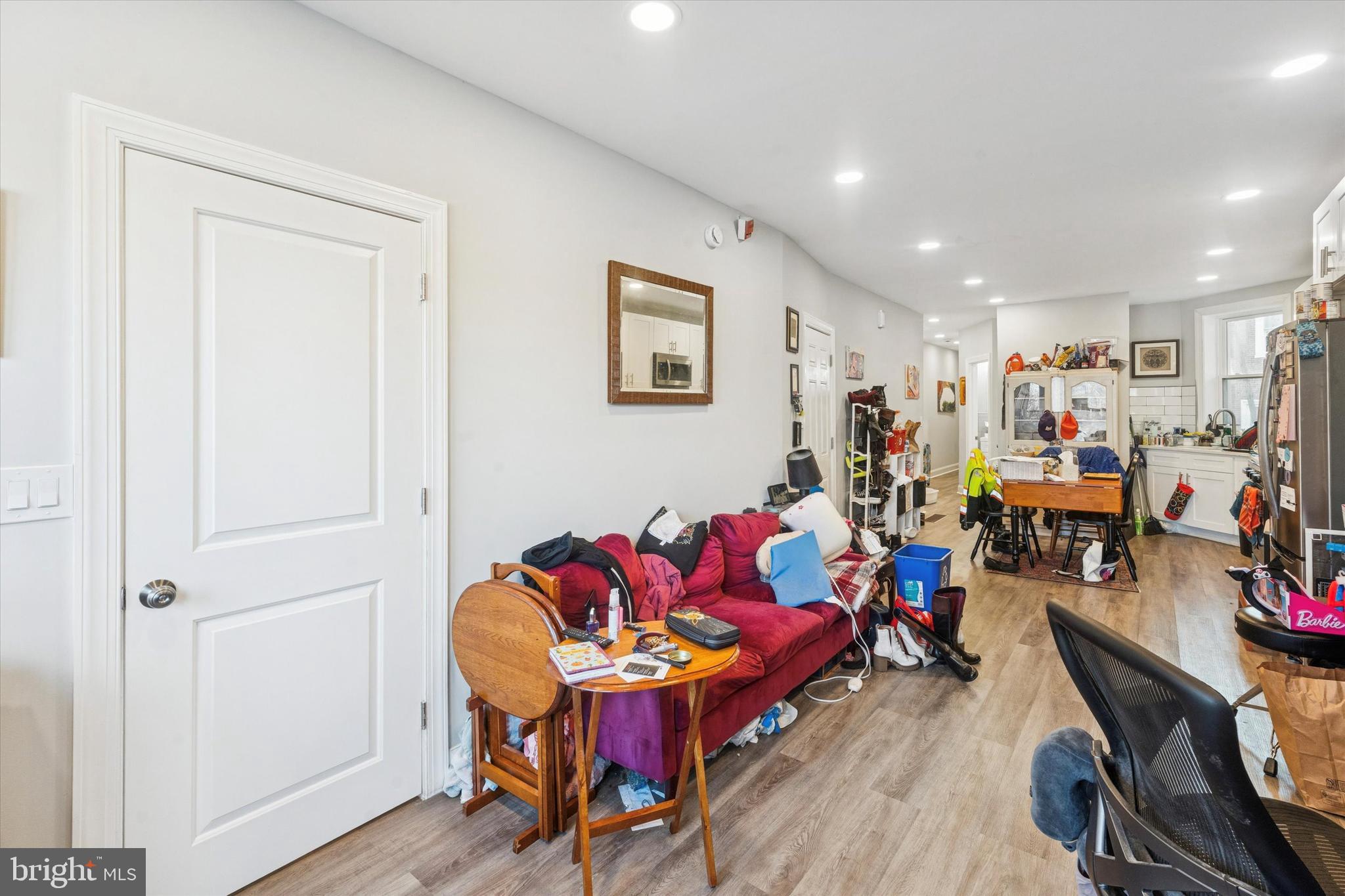 4024 PARKSIDE AVENUE