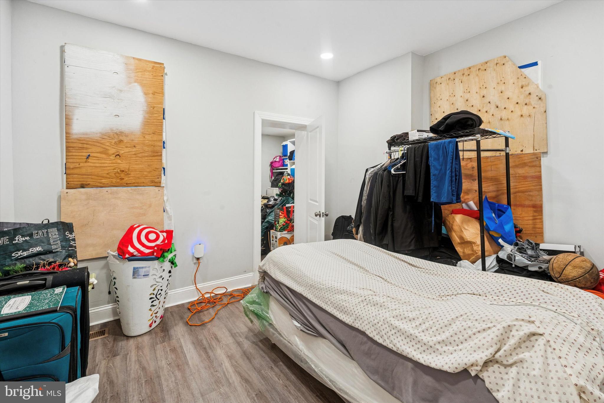 4024 PARKSIDE AVENUE