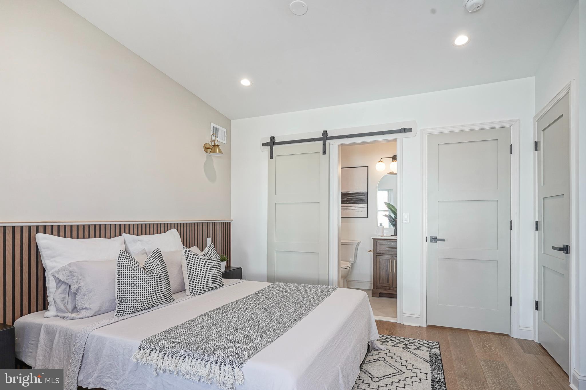 5224 DELANCEY STREET