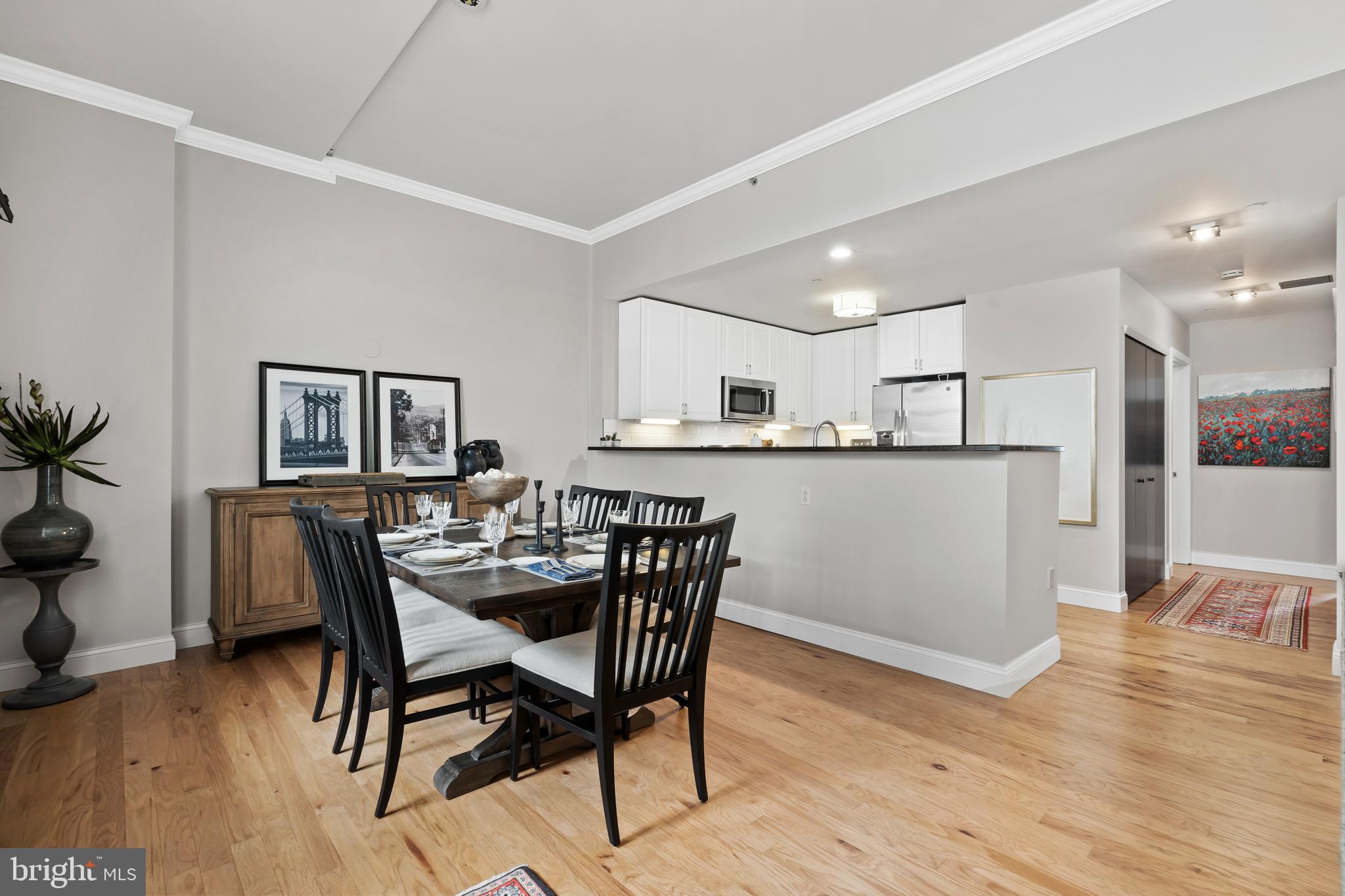 1900 HAMILTON STREET C6