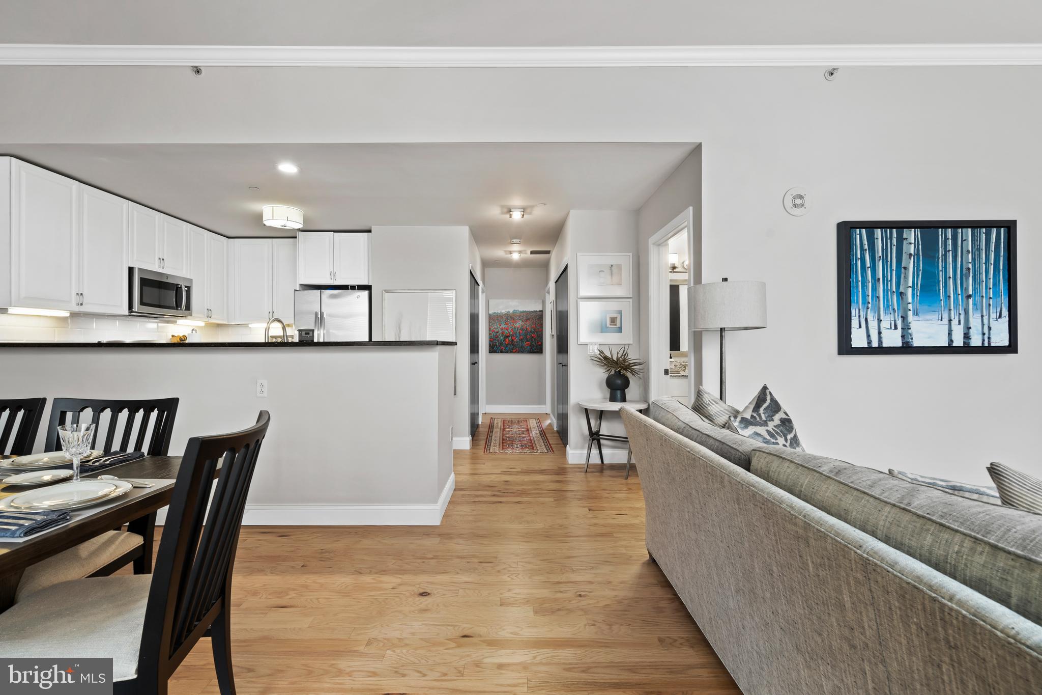 1900 HAMILTON STREET C6