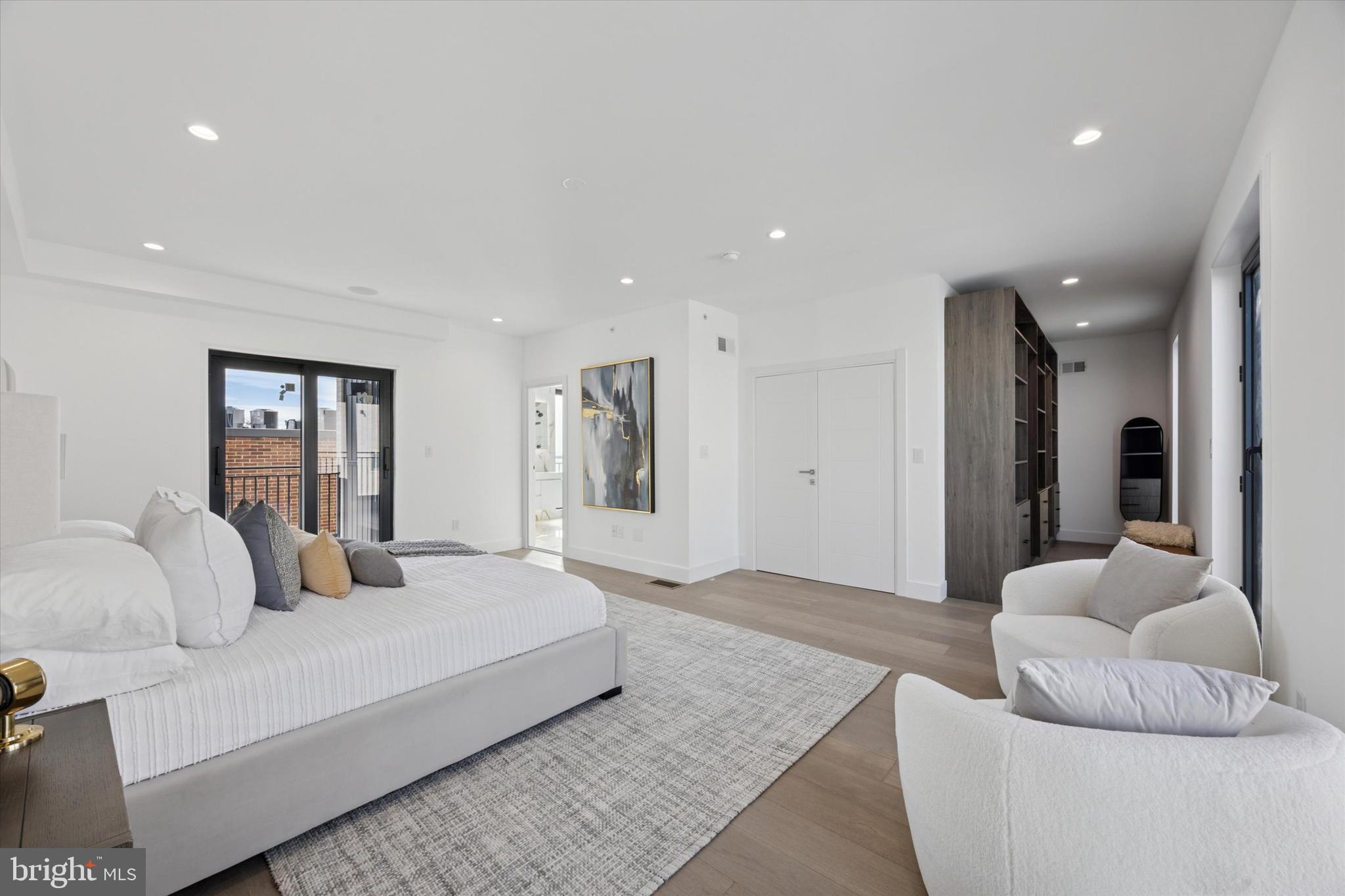 1843 HARTRANFT STREET A103